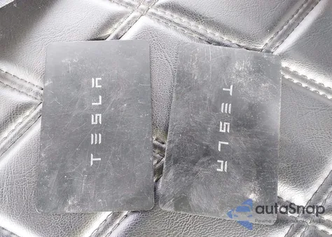 2023 Tesla Model X Dual Motor All-Wheel Drive/Standard Range из США, поврежденный, VIN 7SAXCAE59PF384360